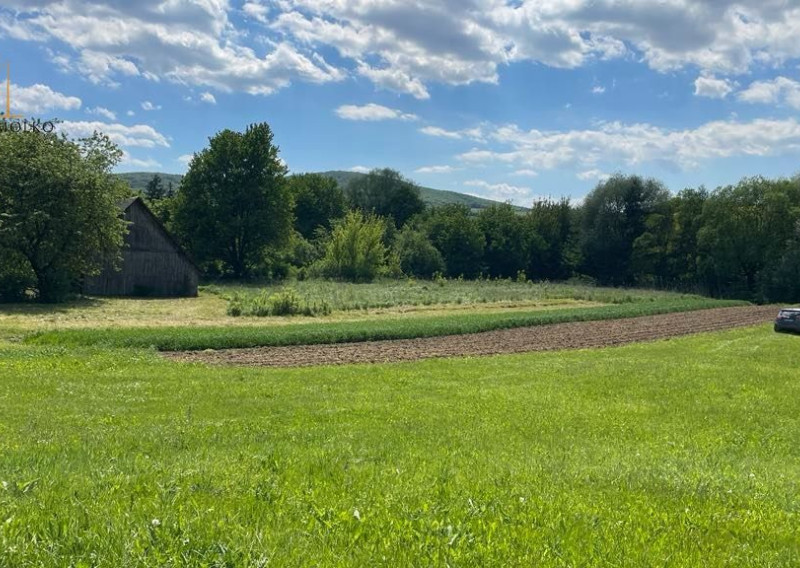 PREDANÉ !!!  POZEMOK v obci LÚČKA, okr. Svidník 1050m2